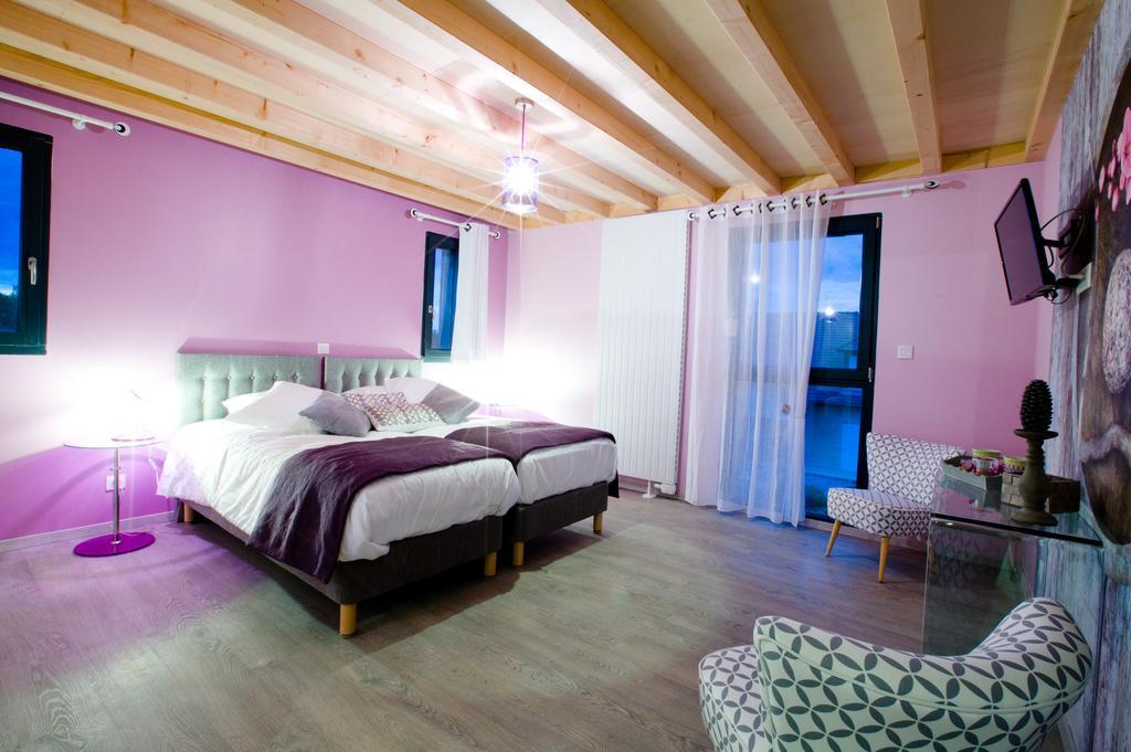 Laubressel Ome Sweet Home الغرفة الصورة